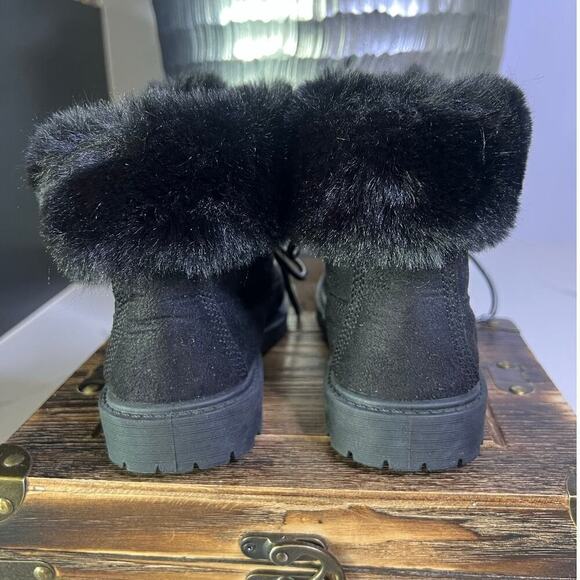 Rock and Candy by Zigi Shearling Boots in Black - Picture 7 of 10